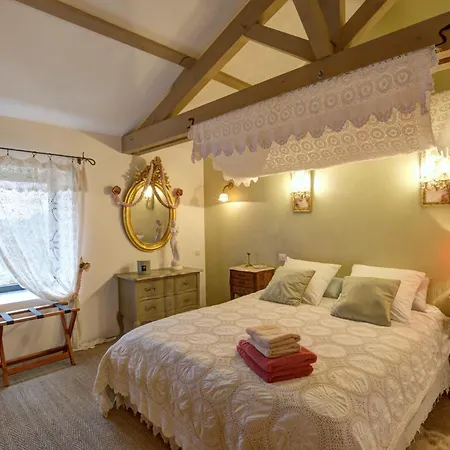 Campagne Medicis Vakantiehuis Jure